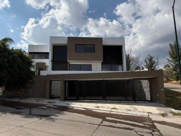 Cassa en Venta en Lomas de Gran Jardin