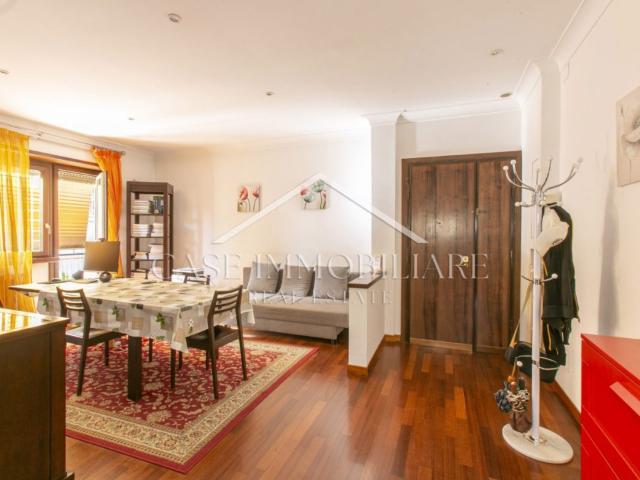 Cassia, bilocale con balcone via collegiove