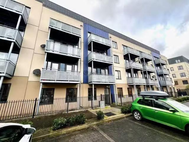 Cassian Court East, Phelan Avenue, Royal Canal Park, Dublin 15.