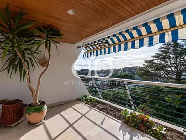 Cassis 13260 Achat / Vente appartement 4 pièces t4