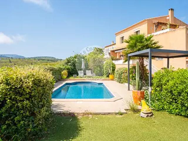 Cassis 13260 Achat / Vente maison 6 pièces t6