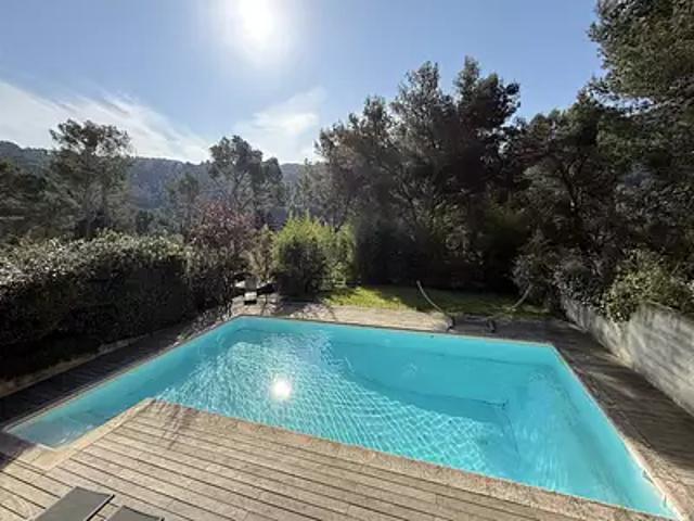Cassis 13260 Achat / Vente maison 6 pièces t6