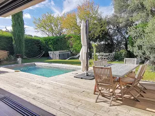 Cassis 13260 Achat / Vente maison 7 pièces t7