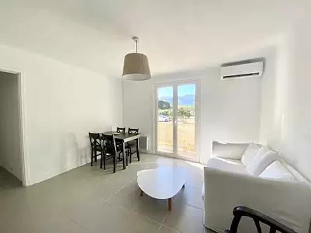 Cassis 13260 Location appartement 3 pièces t3