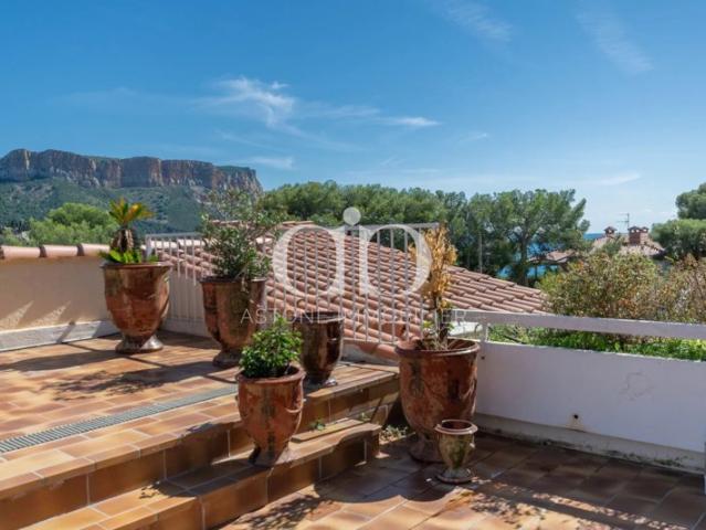 Cassis grandes terrasses
