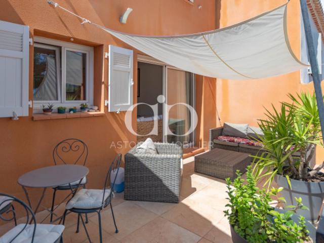 CASSIS / maison dans un domaine sécurisé