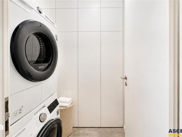 Cat friendly! Confort sporit, siguranta, calitativ SMART Home, Cores
