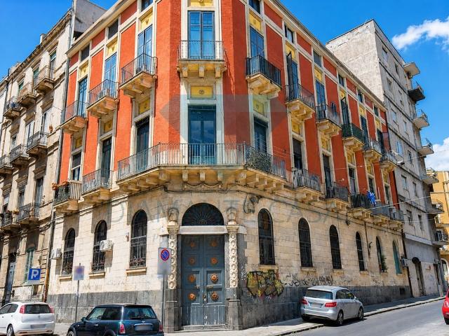 Catania Umberto Galatea, Monolocale Arredato