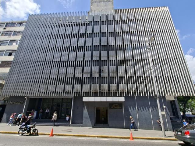 Catedral Libertador oficina en venta