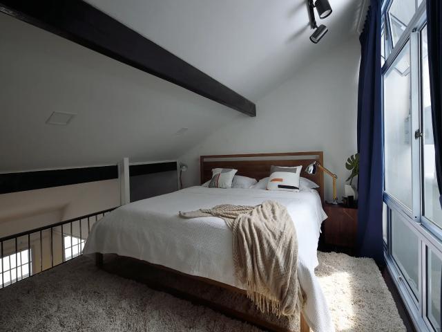 Cathay Loft, Palladium House