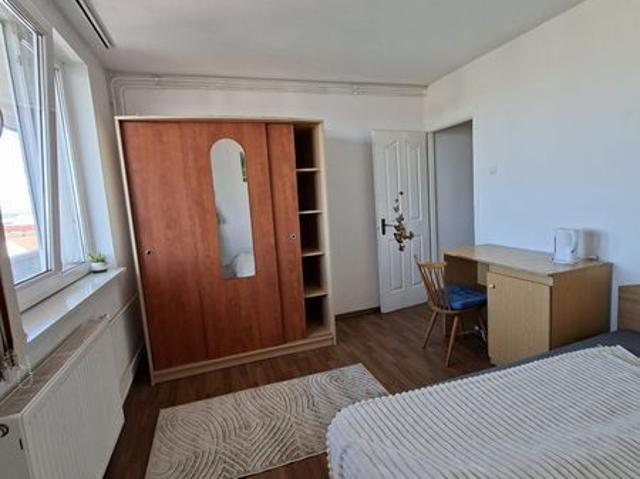Caut colega de apartament