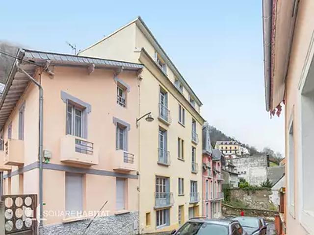Cauterets 65110 Achat / Vente appartement 1 pièce t1 au dernier étage cave