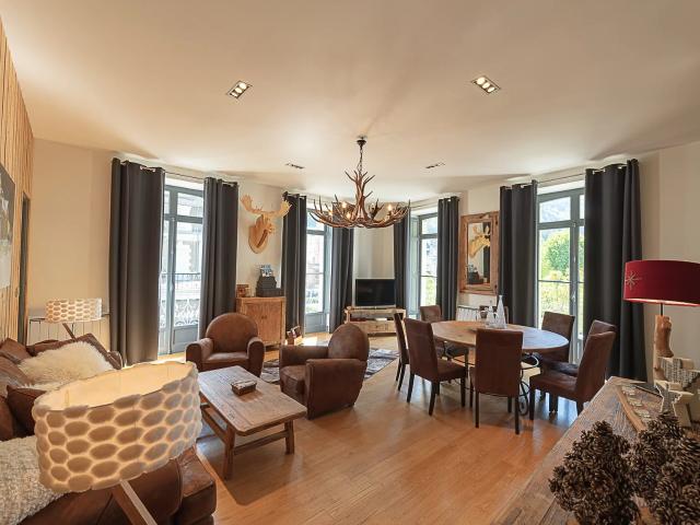 CAUTERETS CENTRE VILLE APPARTEMENT D'EXCEPTION T4 de 112 m 2