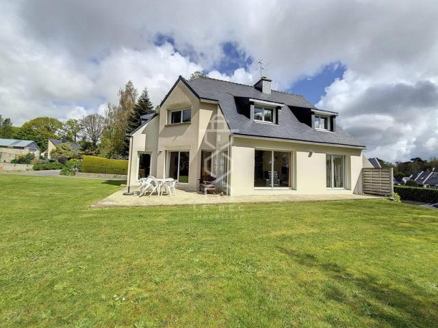 CAUDAN: Belle contemporaine avec vie de plain pied