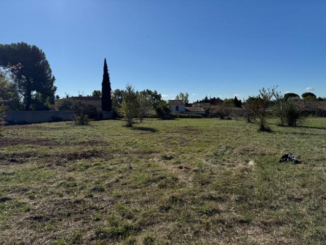 Caumont sur Durance Vente Terrain 84