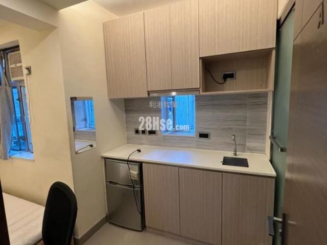 Causeway Bay Percival House [Agency Ads] Mid Floor, Middle Floor 靚裝修套房開放式及時代廣場地鐵站五分鐘Nopet No Smoke Hints