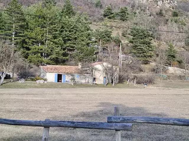 Caussols 06460 Achat / Vente maison 3 pièces t3