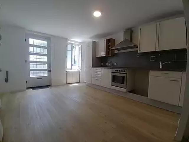 Caussade 82300 Achat / Vente maison 5 pièces t5 au dernier étage