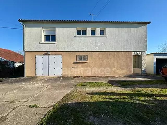 Caussade 82300 Achat / Vente maison 5 pièces t5 piscine jardin