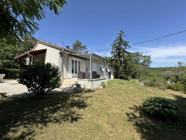Causse de Martel: Maison de campagne rénovée avec superbe t. 97m² Cressensac Sarrazac