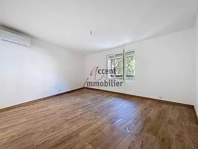 Cavaillon 84300 Achat / Vente appartement 3 pièces t3