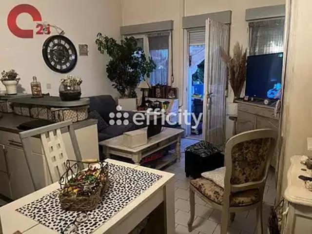 Cavaillon 84300 Achat / Vente appartement 3 pièces t3 au dernier étage