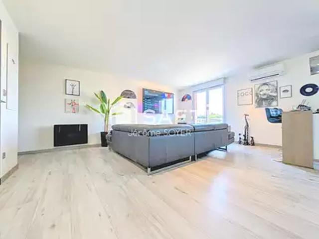Cavaillon 84300 Achat / Vente appartement 2 pièces t2 balcon parking
