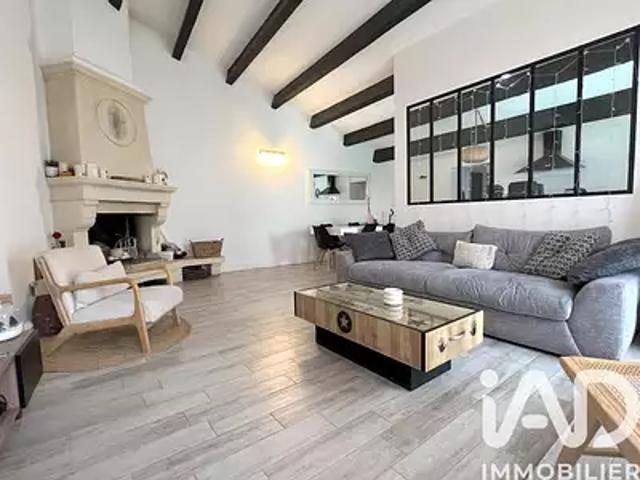 Cavaillon 84300 Achat / Vente appartement 5 pièces t5 au dernier étage parking