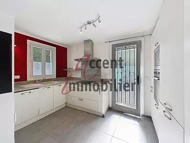 Cavaillon 84300 Achat / Vente maison 3 pièces t3 au dernier étage