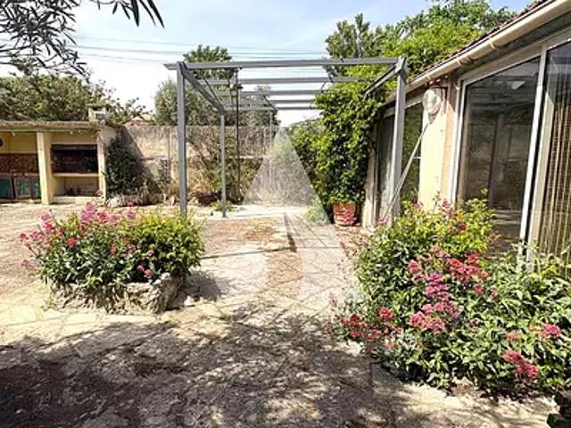 Cavaillon 84300 Achat / Vente maison 5 pièces t5 au dernier étage terrasse