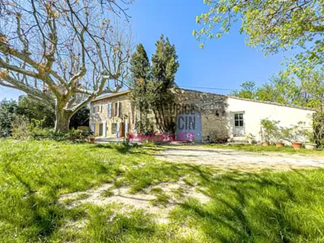 Cavaillon 84300 Achat / Vente maison 6 pièces t6 piscine terrasse