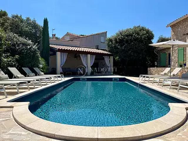 Cavaillon 84300 Achat / Vente maison 7 pièces t7 au dernier étage