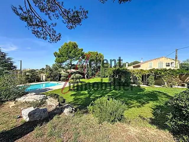 Cavaillon 84300 Achat / Vente maison 7 pièces t7 au dernier étage