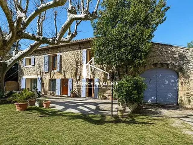 Cavaillon 84300 Achat / Vente maison 7 pièces t7 piscine