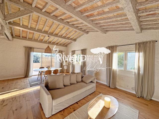 Cavalaire 4 pièces de 110m2 environ. 110m² Cavalaire sur Mer