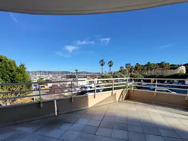 Cavalaire sur Mer 83240 Achat / Vente appartement 4 pièces t4