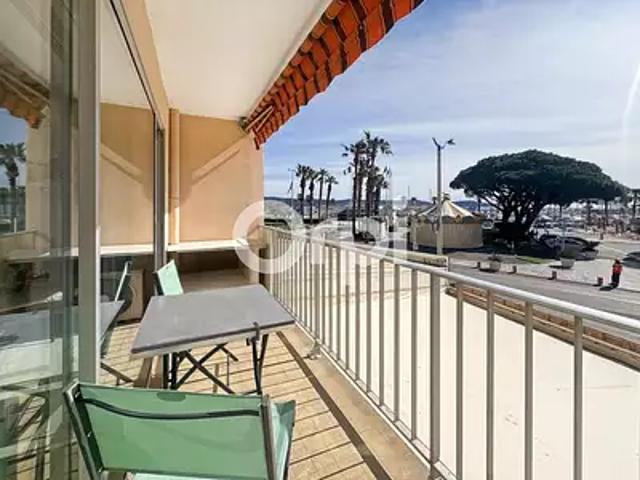 Cavalaire sur Mer 83240 Achat / Vente appartement 2 pièces t2 cave balcon