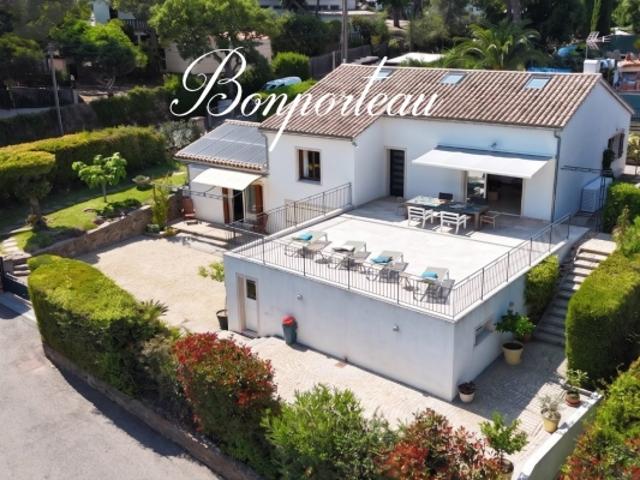 Cavalaire sur Mer, Bonporteau, maison + studio et garage à 400 m de la plage