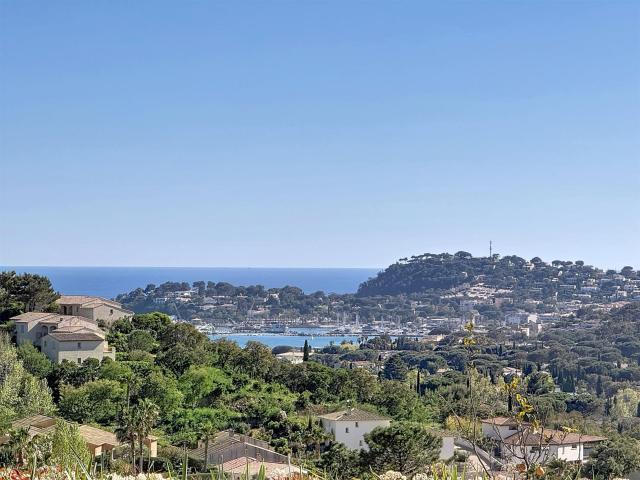 Cavalaire sur mer Charmante villa provençale, située dans un. 133m² Cavalaire sur Mer