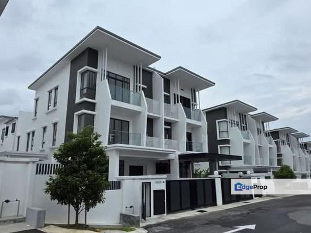 Cavaria 56 @ Abadi Heights