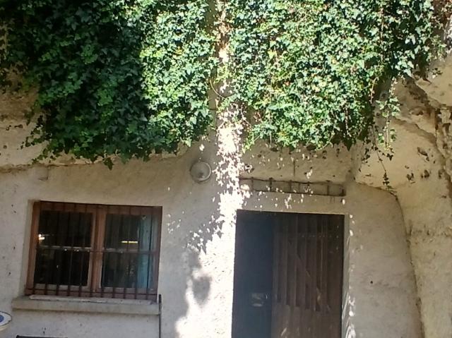 Cave troglodyte aménagée pour réceptions 70 personnes avec habitation indépendante