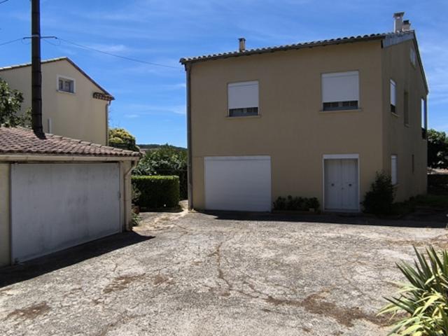 Caveirac Maison, 6 pièces, 184 m2 habitables avec 2 grands