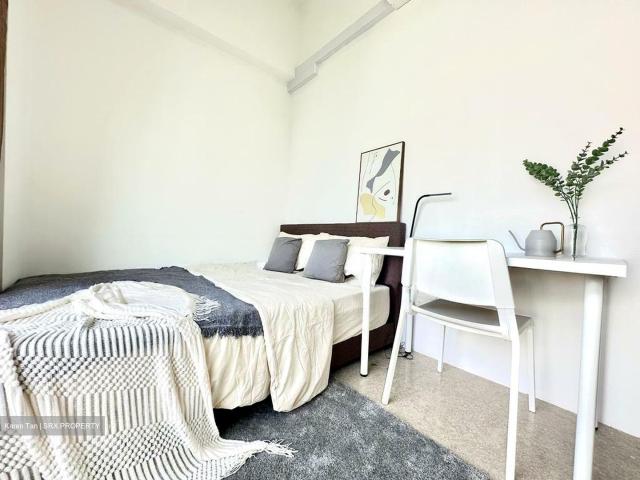 Cavendish Park D21, Condominium