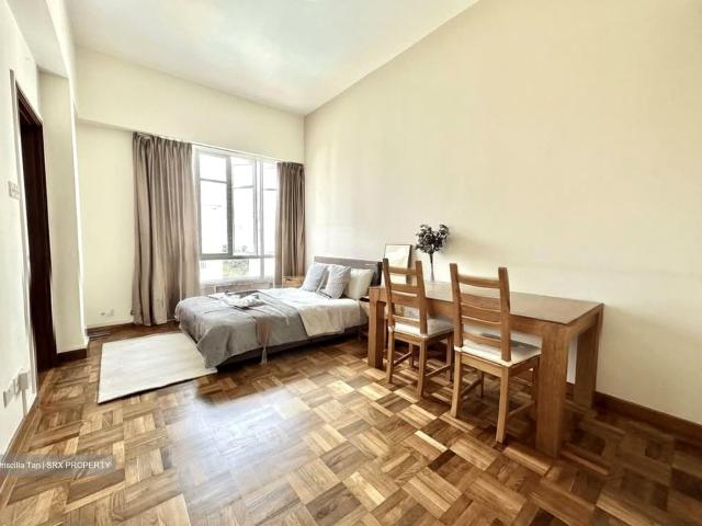 Cavendish Park D21, Condominium