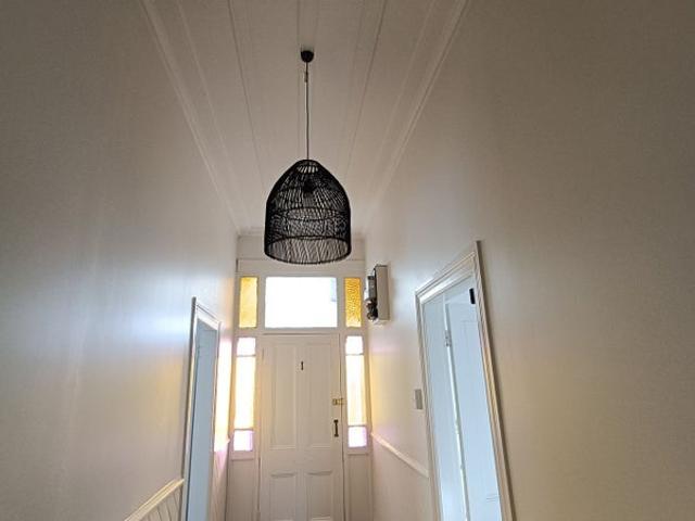 caversham, 3 bedrooms