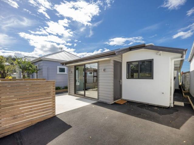 caversham, 2 bedrooms