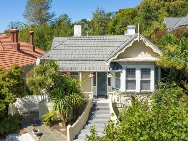 caversham, 4 bedrooms