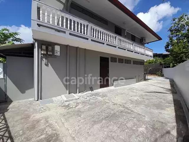 Cayenne 97300 Achat / Vente immeuble jardin