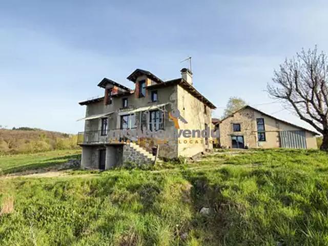 Cayrols 15290 Achat / Vente maison 4 pièces t4