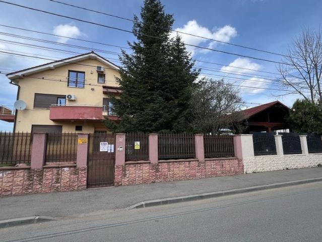 Cazare Muncitori capacitate 60 70 paturi l Pipera rond OMV